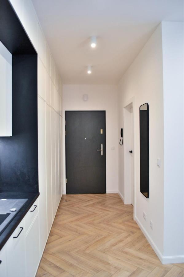 Apartament Family Zwierzyniecka Poznań Buitenkant foto
