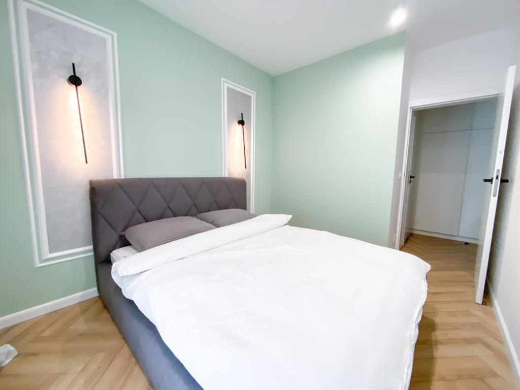 Apartament Family Zwierzyniecka Poznań Buitenkant foto